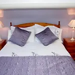 Mourneview 4*