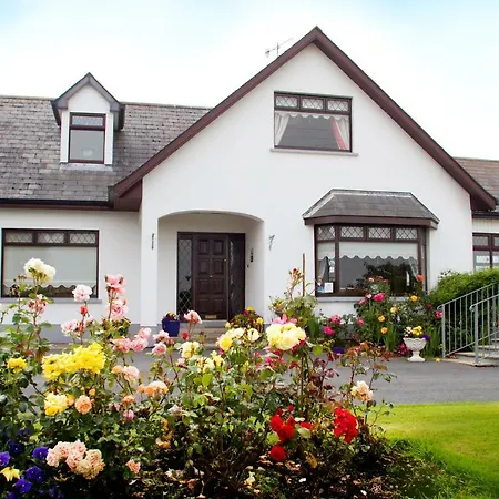 Mourneview 4* カーリングフォード